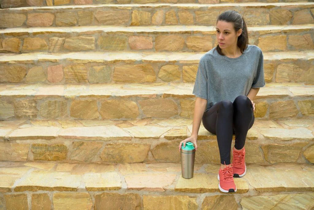 Sustainable Athleisure Clothing: The Future of Eco-Friendly Fitness Wear 2 woman in Sustainable Activewear